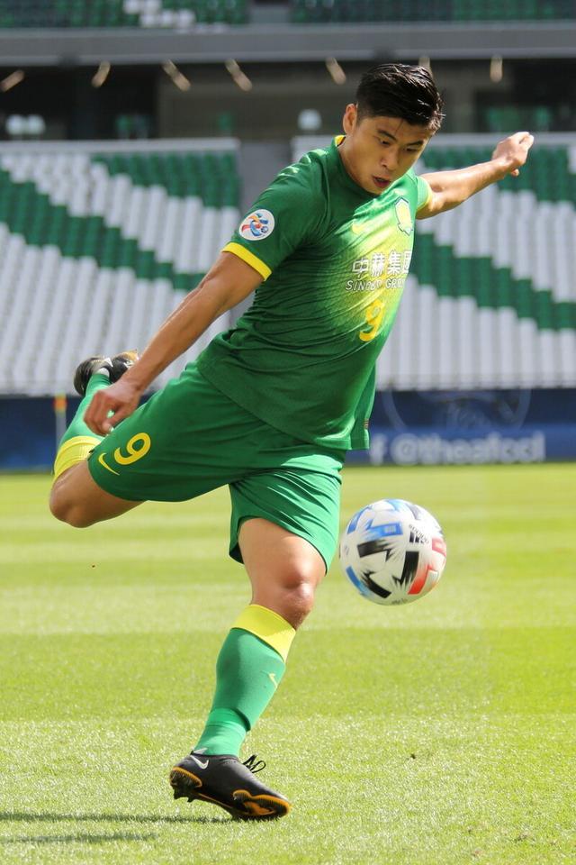 包含这也行？清晨手感冰凉清晨布莱顿再遭质疑，清晨北京国安备战荷甲的词条