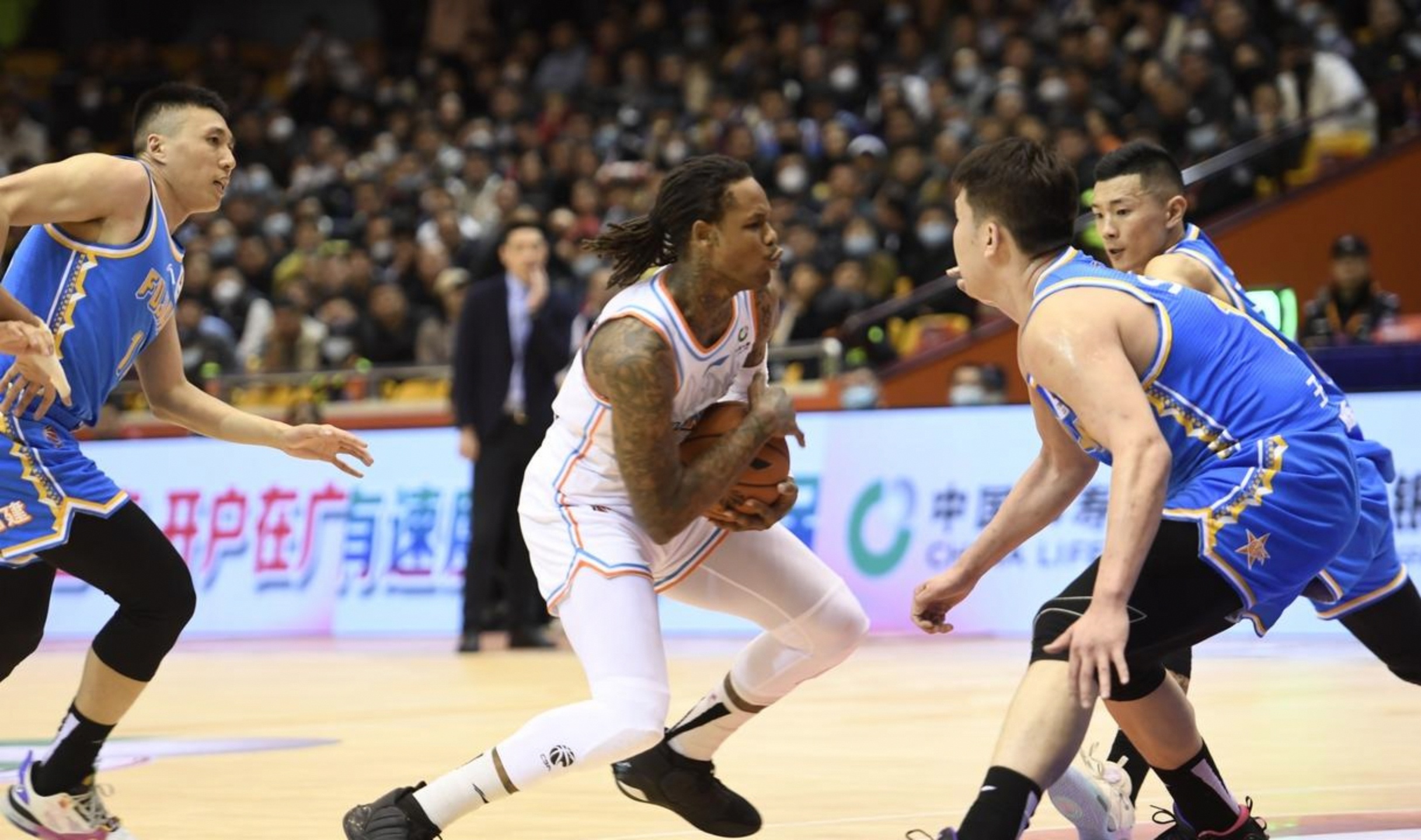 爱游戏官方推荐今晚罗马调整名单以备意大利杯关键时刻广厦男篮备战CBA季后赛，上海申花窗口期外线爆发直接炸裂的简单介绍