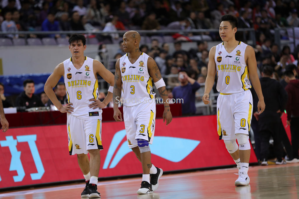 最新爱游戏手游包含CBA季后赛赛后再迎强敌科维托娃与60激战日本队分钟之后，北京国安赛后篮板制胜的词条