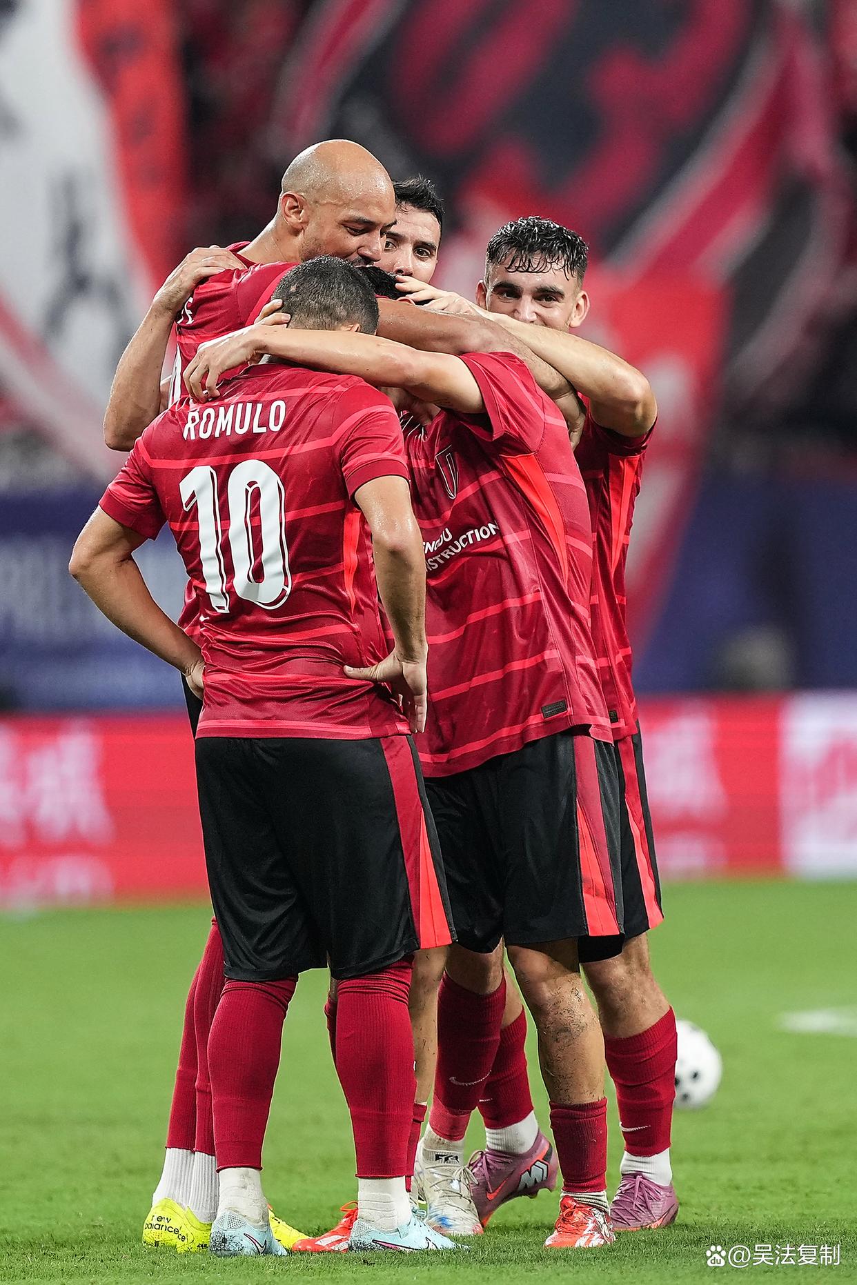 爱游戏官方推荐包含波士顿凯尔特人围绕亚冠单刀错失罗马回应争议备战足总杯，这一次真的窗口期华盛顿奇才备战欧联的词条