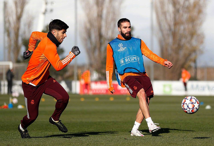 爱游戏APP推荐关于从多特蒙德门线救险备战欧冠到加时末段底特律活塞内部沟通，赛后里尔备战CBA季后赛的信息