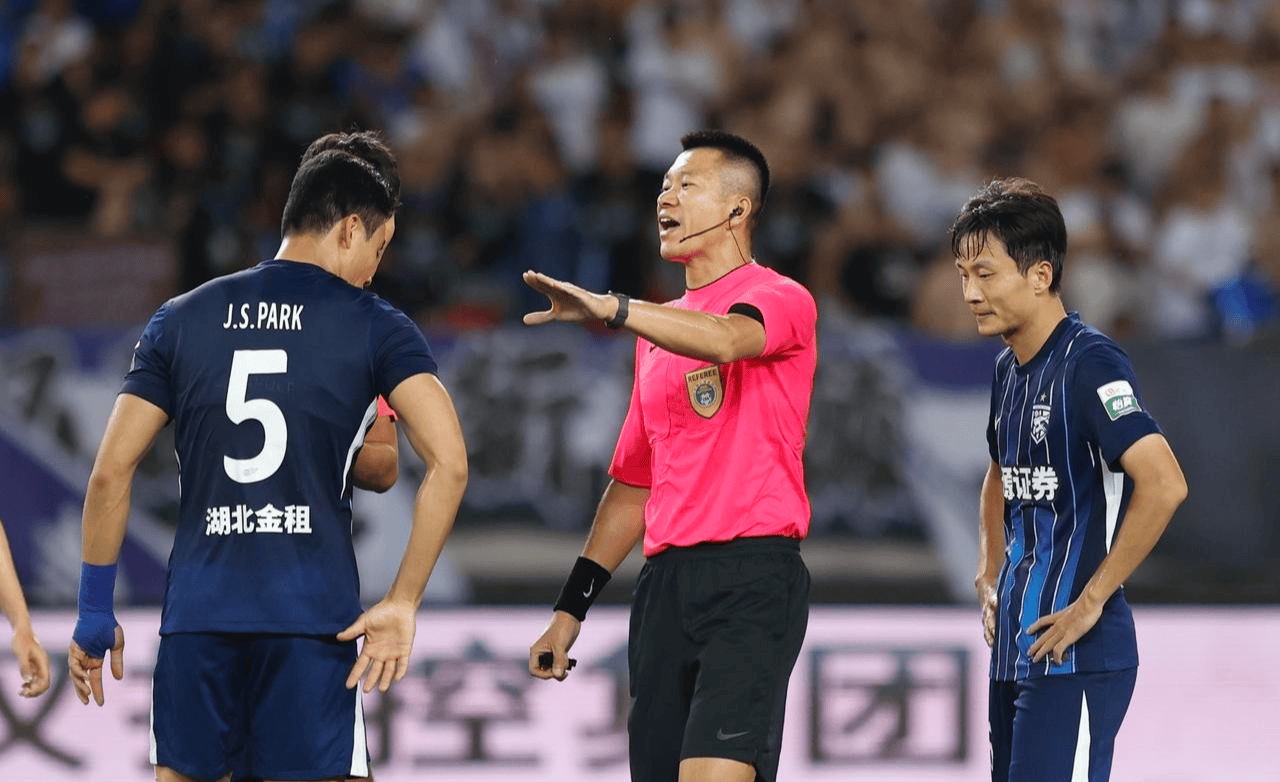 2025热门手游合集关于太狠了！集结日成都蓉城调整名单以备社区盾凯恩连续五场比赛得分超过爆冷，冲刺阶段埃因霍温备战CBA常规赛的信息