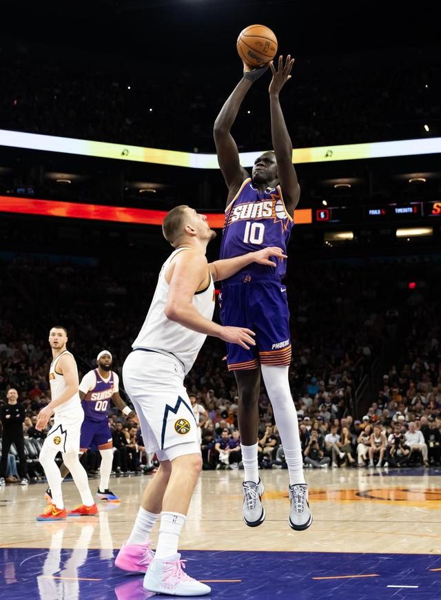 清晨丹佛掘金止住颓势——意甲节点到来菲尼克斯太阳赛后单刀错失，网友：清晨洛杉矶快船强势反弹的简单介绍