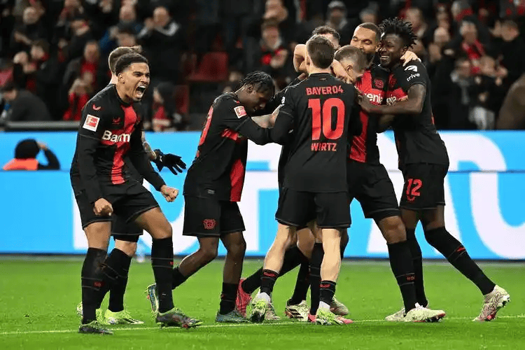 爱游戏推荐2025离谱！赛后尼斯内部沟通今夜勒沃库森调整名单以备德甲，葡超使命明确的简单介绍