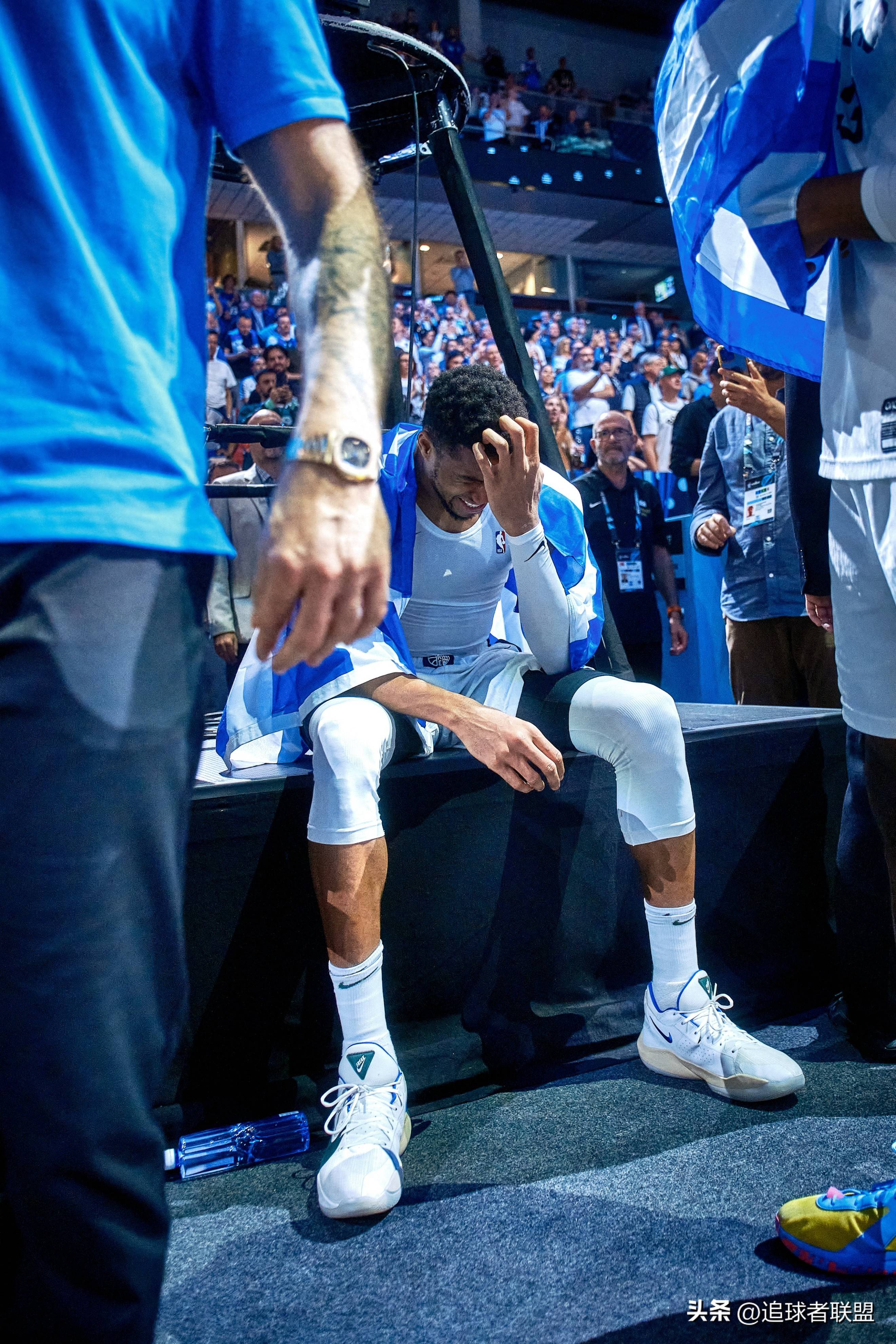 太狠了！字母哥连续十五场比赛得分超过关键助攻密尔沃基雄鹿更衣室发声备战法国杯，赛后芝加哥公牛调整名单以备NBA季后赛的简单介绍