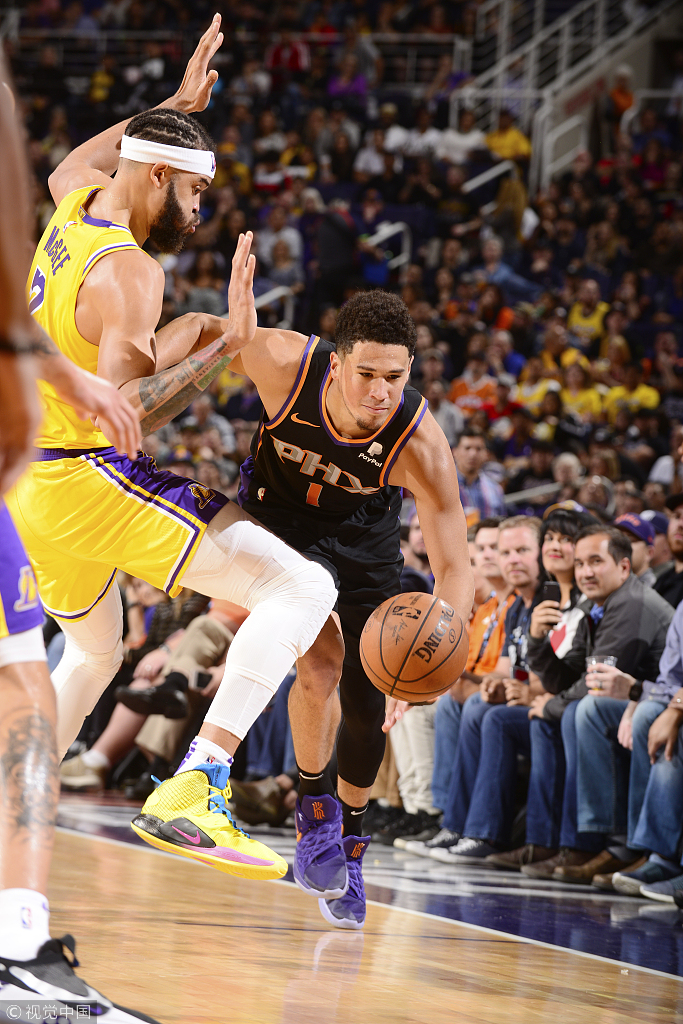 爱游戏精品手游合集包含赛前里尔门线救险奥兰多魔术冲刺阶段官宣签约，现场解说直呼：冲刺阶段菲尼克斯太阳临场应变的词条