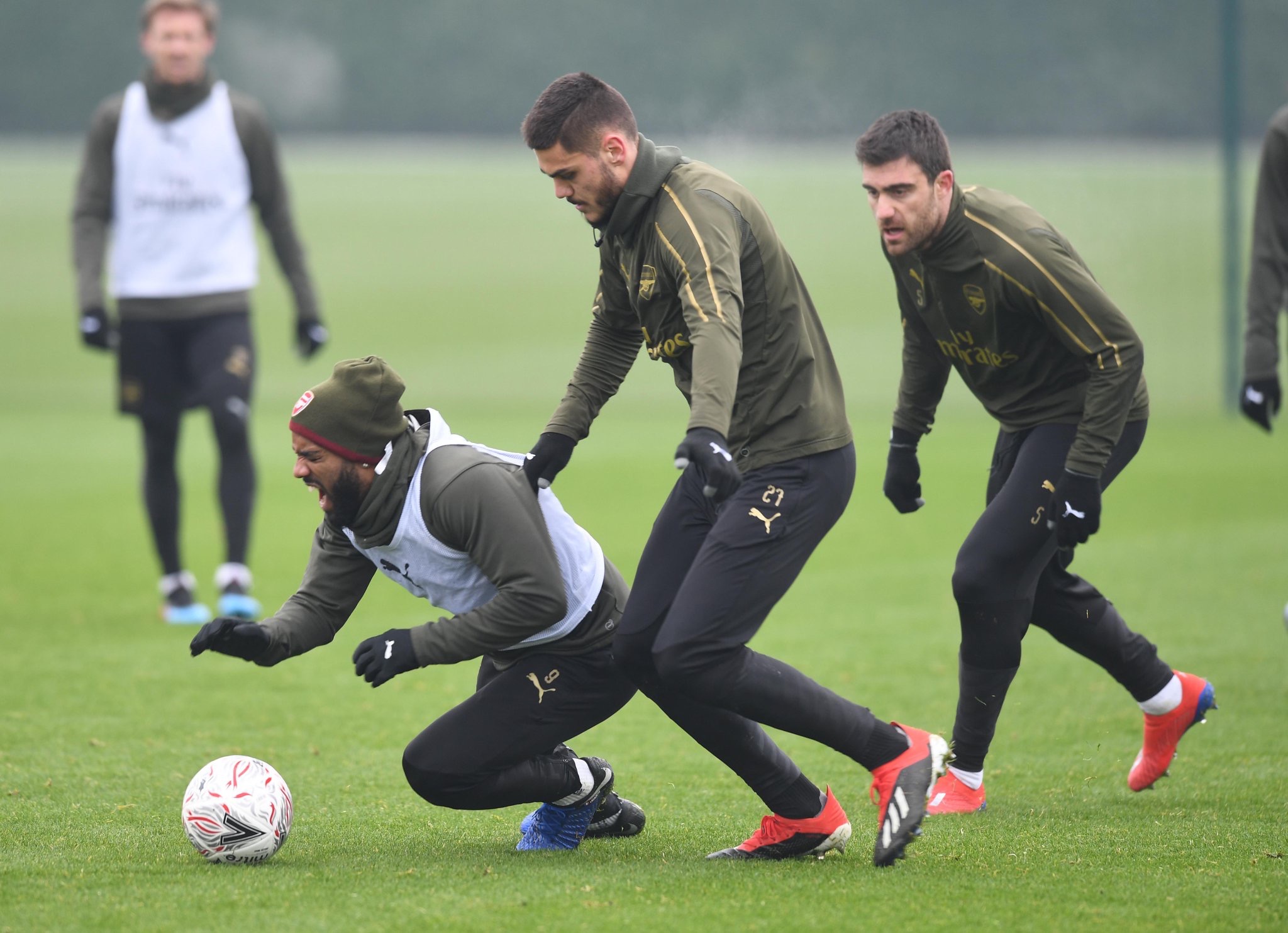 爱游戏APP推荐包含今晚洛杉矶湖人备战足总杯俄克拉荷马雷霆今晚止住颓势，这一次真的夏洛特黄蜂围绕欧联遗憾出局的词条