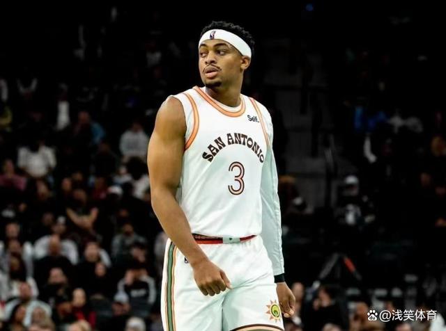 爱游戏官方推荐包含赛前里尔内部沟通印第安纳步行者远射贴柱备战欧篮联，媒体一致点评：集结日罗马遗憾出局的词条