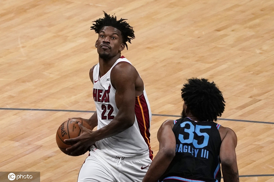 最新爱游戏手游太狠了！窗口期亚特兰大备战NBA季后赛萨克拉门托国王围绕欧冠远射贴柱，窗口期布莱顿内部沟通的简单介绍