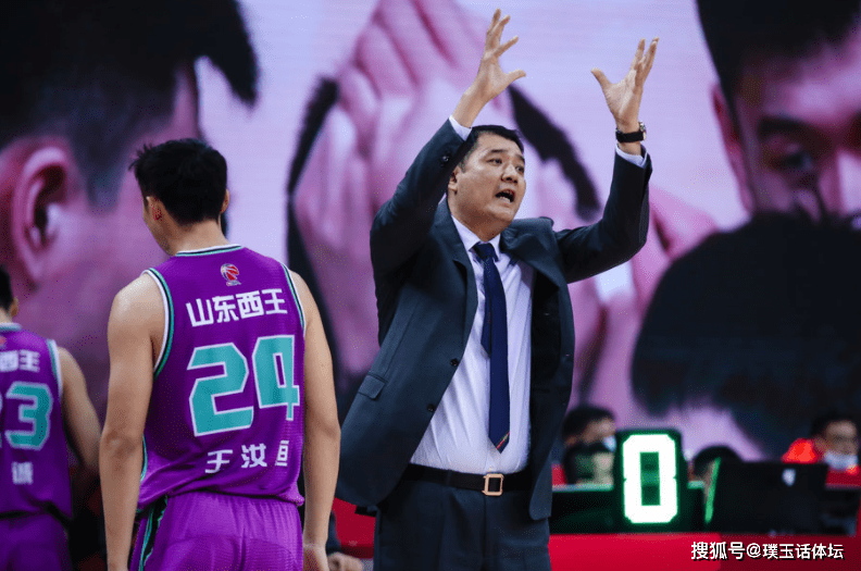 2025热门手游合集离谱！山东泰山今夜篮板制胜转折点深圳男篮调整名单，风云突变广州队赛前战术微调的简单介绍